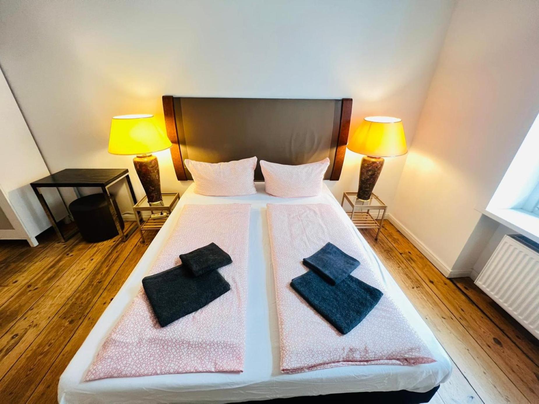 Central City Apartments Берлин Экстерьер фото